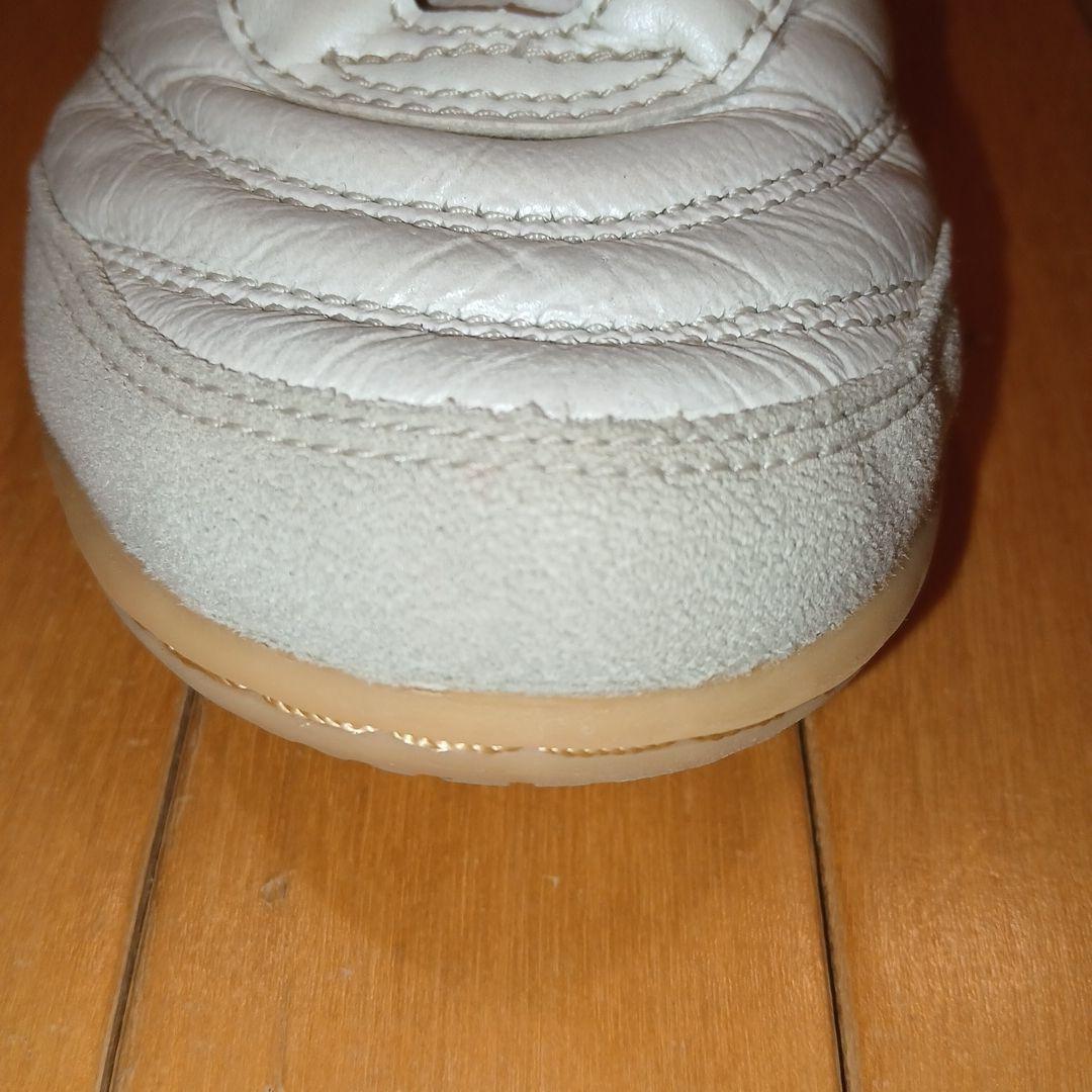 美品　ミズノモレリア MORELIA フットサル23.5cm