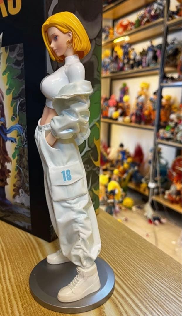 ドラゴンボール 18号 フィギュア約27cm