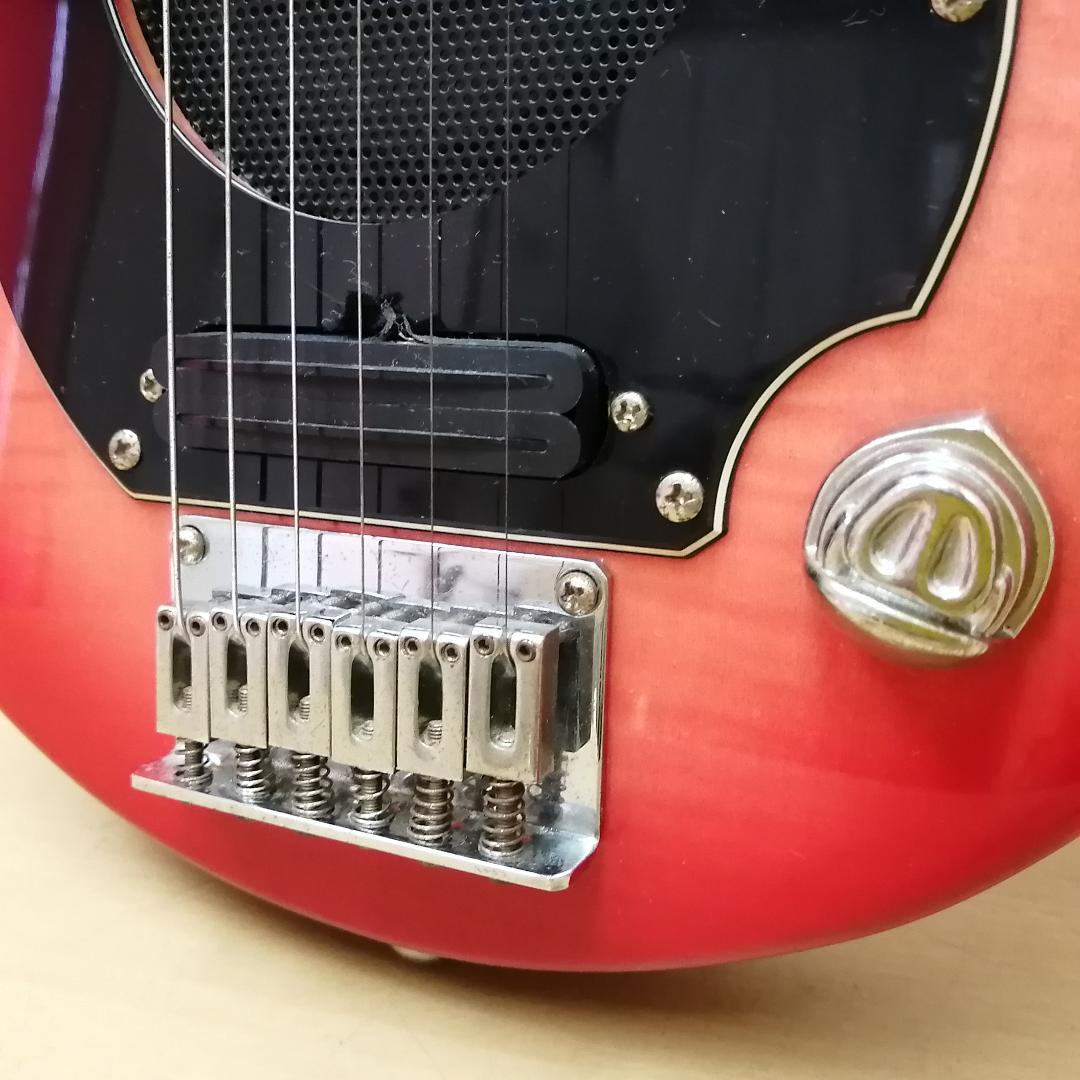 Pignose　ピグノーズ　アンプ内蔵　ミニエレキギター　PGG-200FM