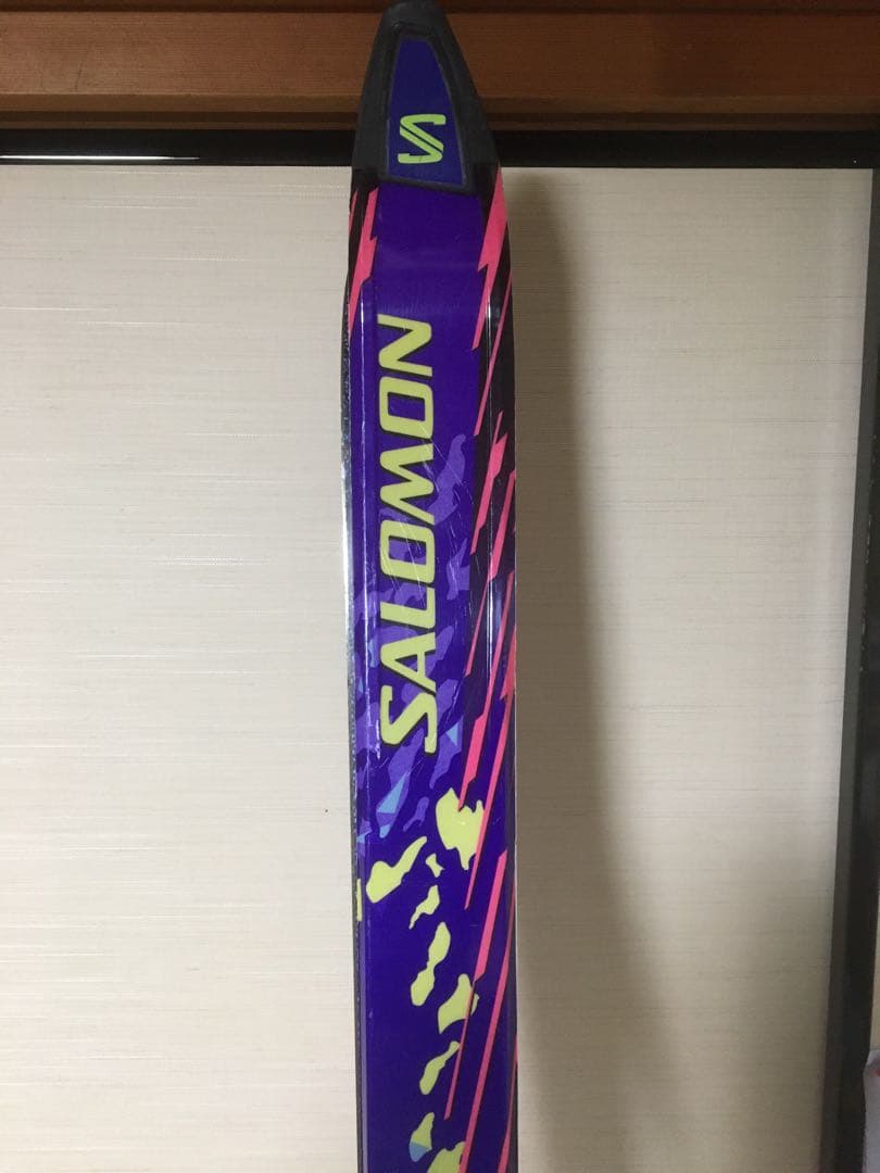 サロモンスキー板185cm。美品、SALOMON、スノボ、冬、スポーツ。