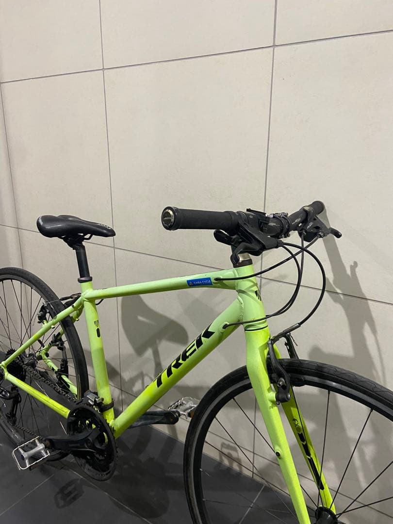 TREK FX7.4 クロスバイク　トレック fx7.3 自転車　fx23415