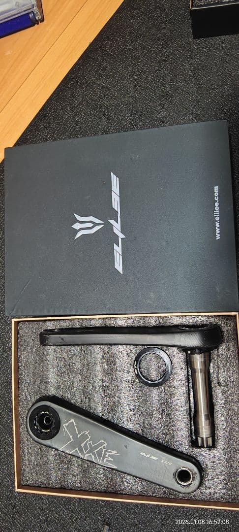 本日のみ大幅値引 elilee カーボンクランク　170mm 24mm チタン