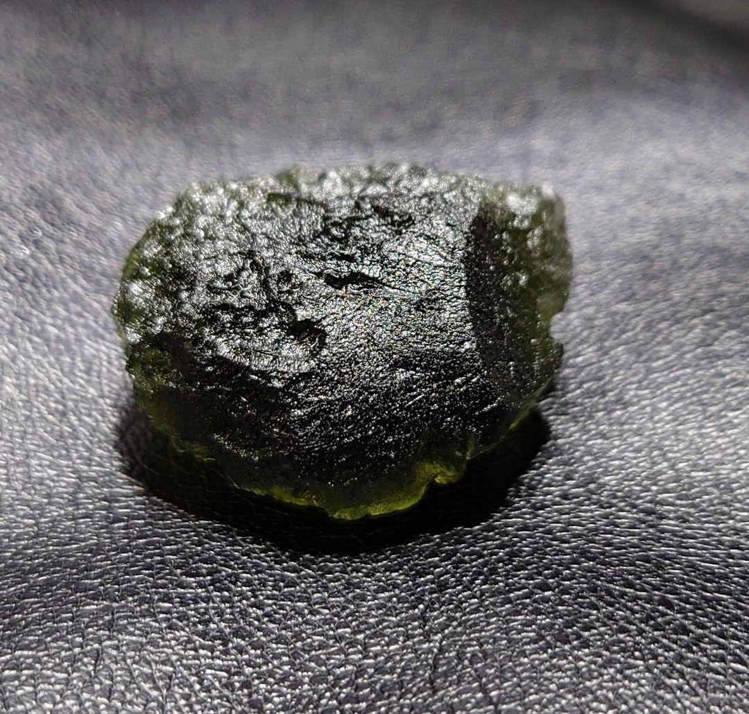 モルダバイト 12.7g 原石 Moldavite ⭐