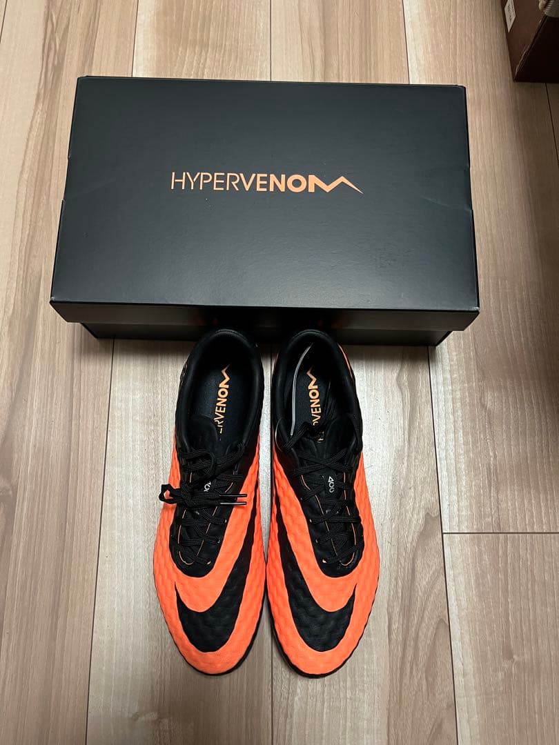 【最安値】ハイパーヴェノム ファントム RGN SE FG27cm