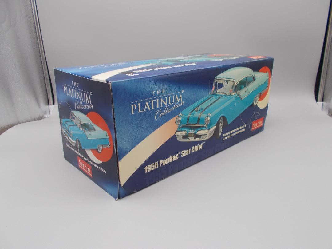 1955 Pontiac StarChief SunStar社製 1/18