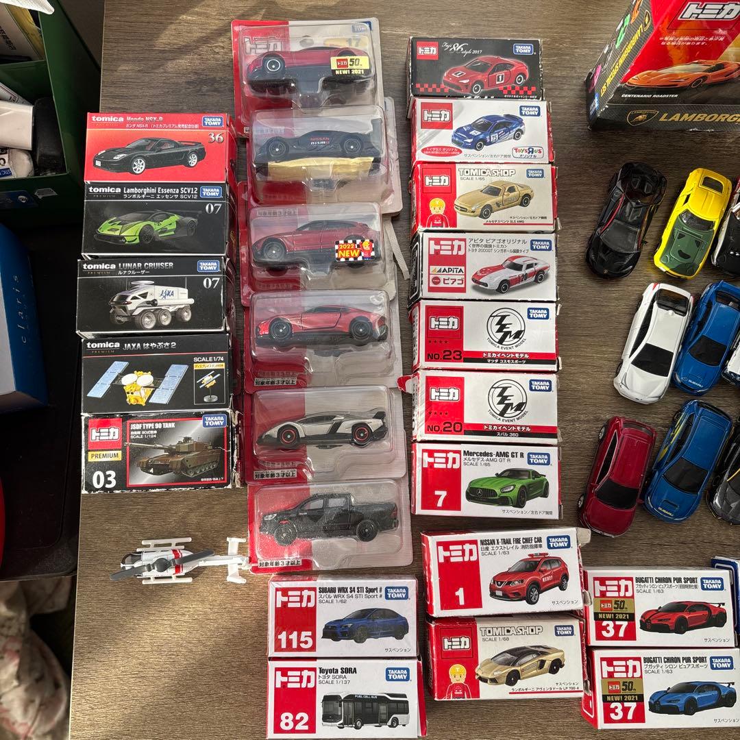 トミカなどミニカーまとめ