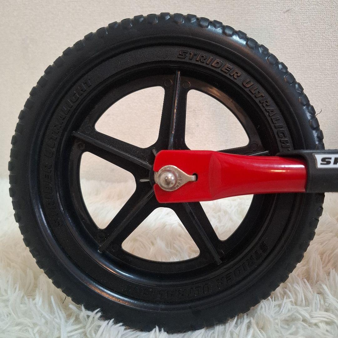 【極美品】STRIDER ストライダー スポーツモデル 12インチ レッド