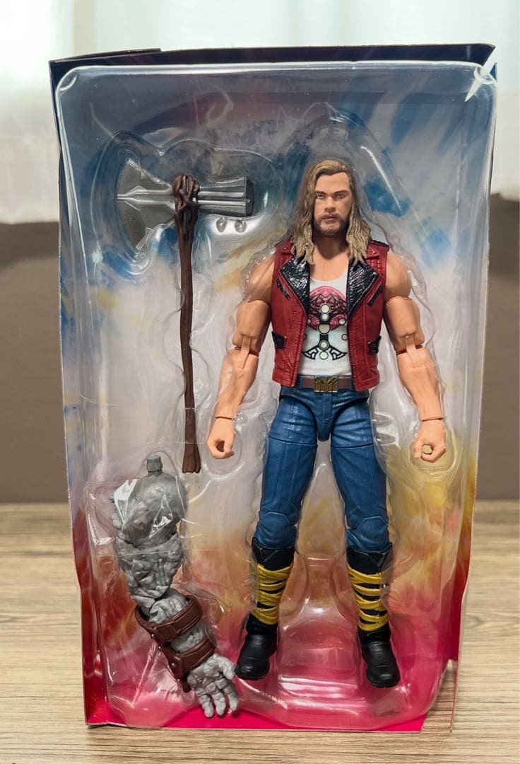 ソー　ラブアンドサンダー　フィギュアセット売り