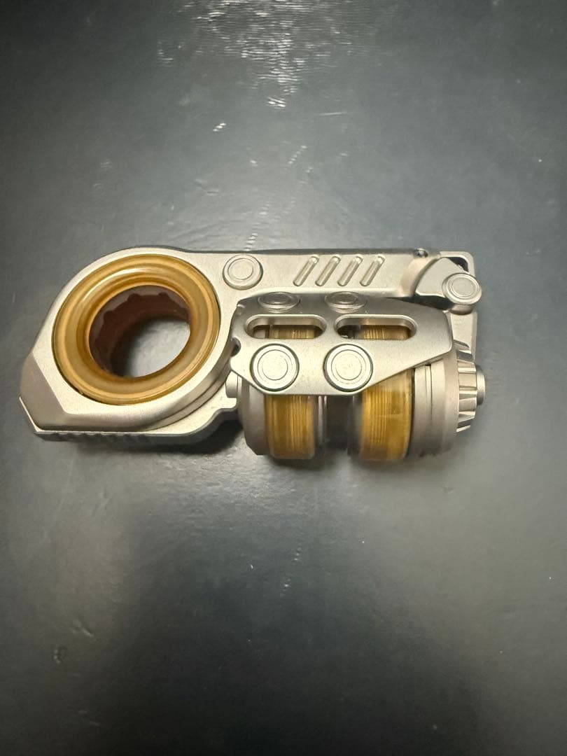 音叉内蔵 フィジェットトイ　EDC グレネード型　フィジェット　ハンドスピナー