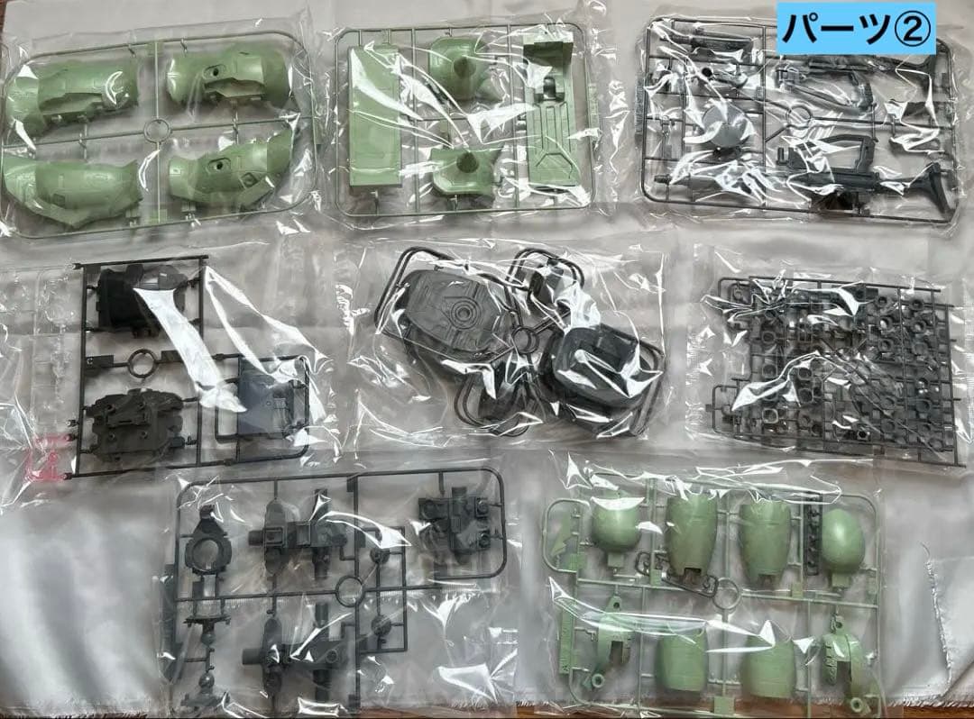 バンダイ 1／48 メガサイズモデル 量産型ザクⅡ