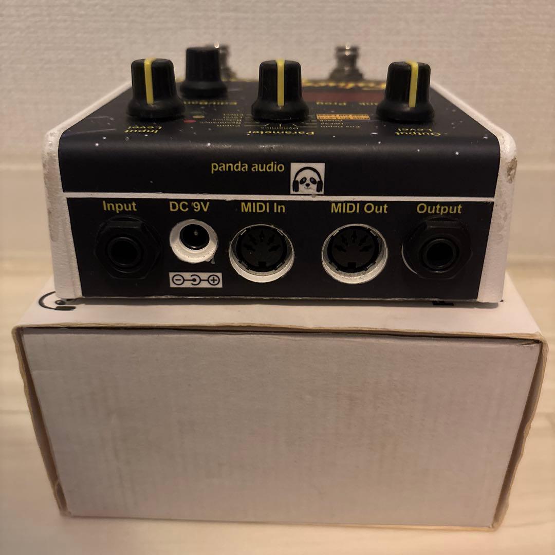 Future Impact 1 ベースギターシンセサイザー