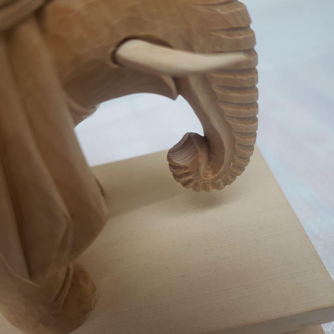 Ｂフライデー蔵出し特価ノミ跡手彫りヒバ材 帝釈天像2.2寸 総高さ約22.5cm