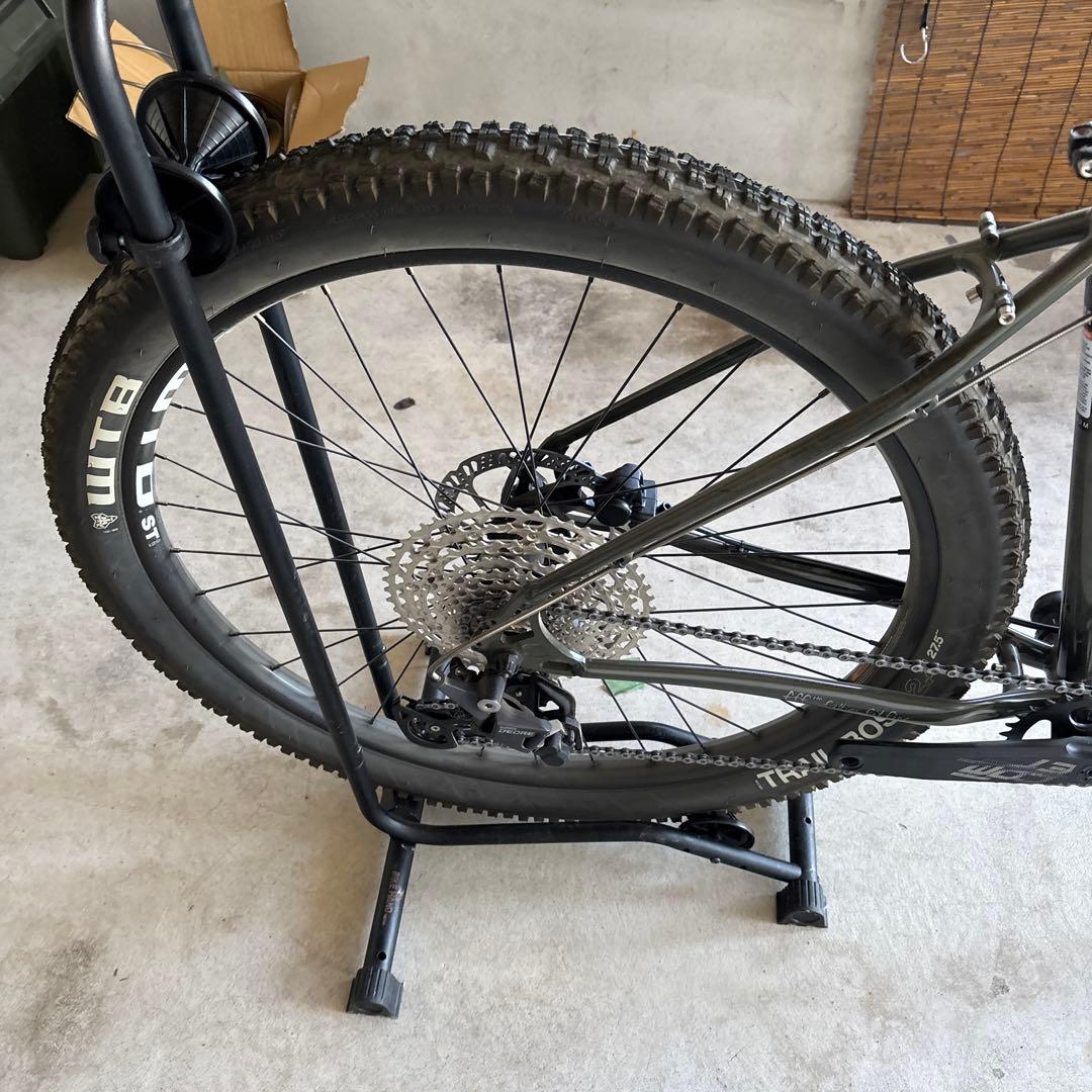 パタジョ　サーリー　ブリッジクラブ