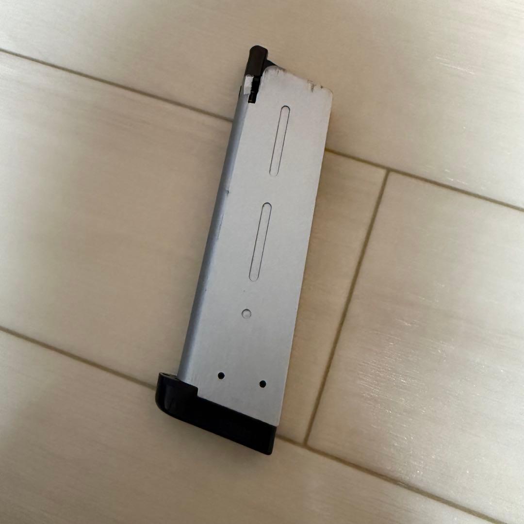 SCW エアソフトガン ガスガン BB弾付き