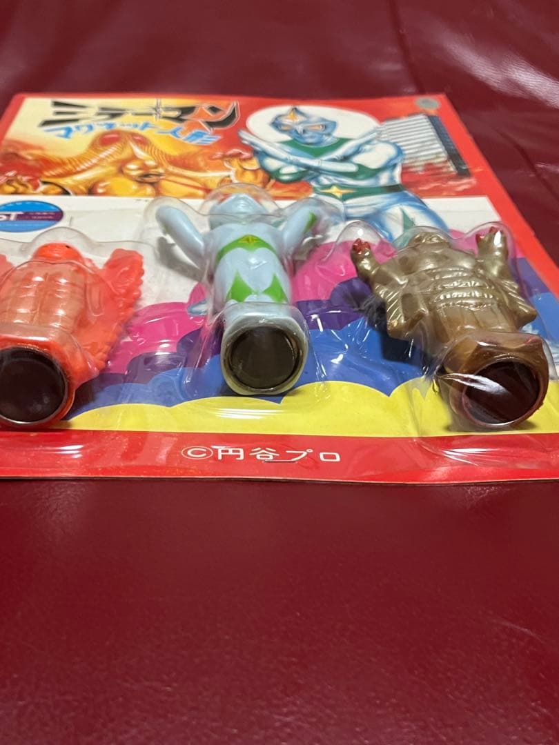 ※*n様 ミラーマン　キティファイヤー　アイアン　マグネット　ソフビ　未開封　レ