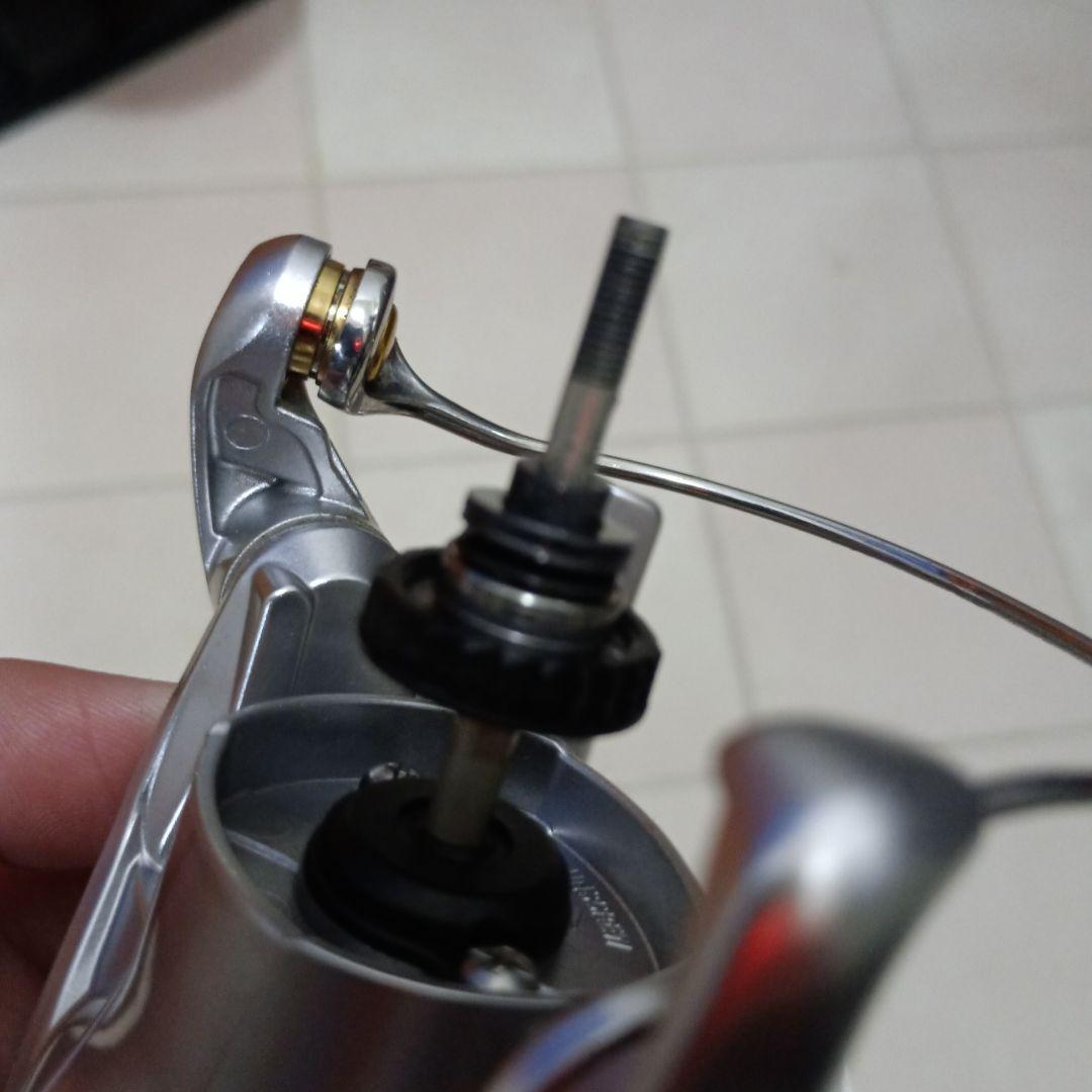 シマノ15ストラディックC2000HGS ゴメクサスカスタム