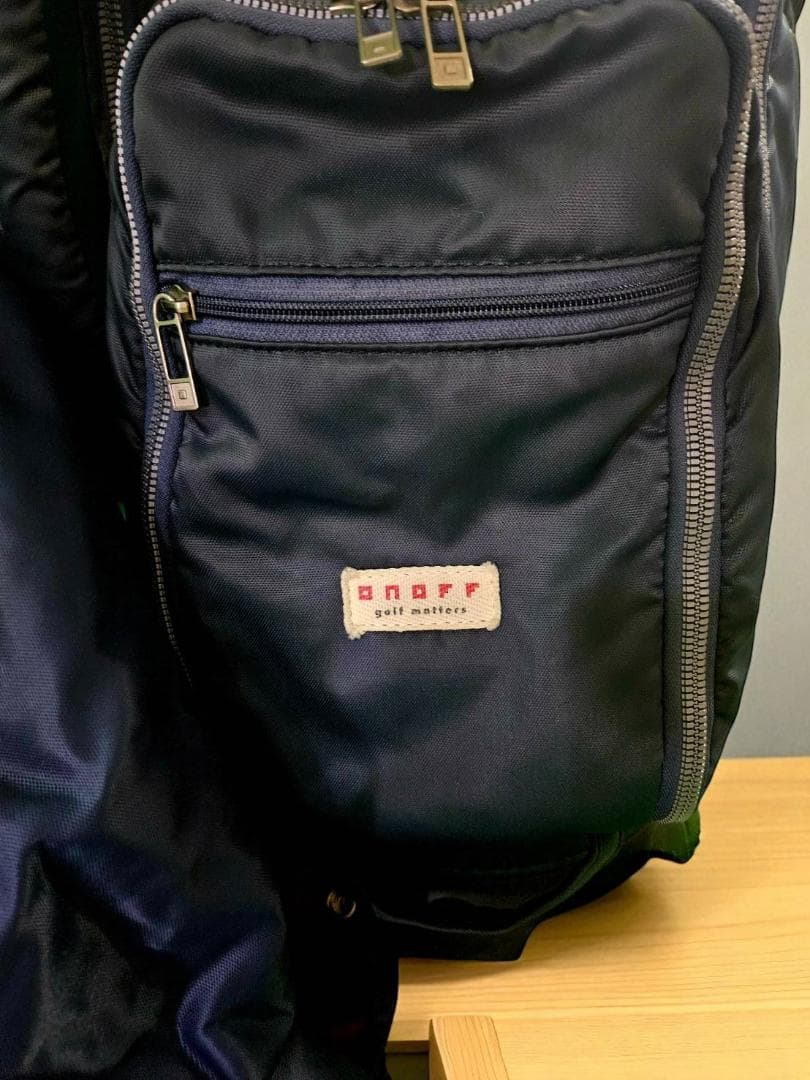 送料無料/超美品　onoff キャディバッグ ネイビー/レッド