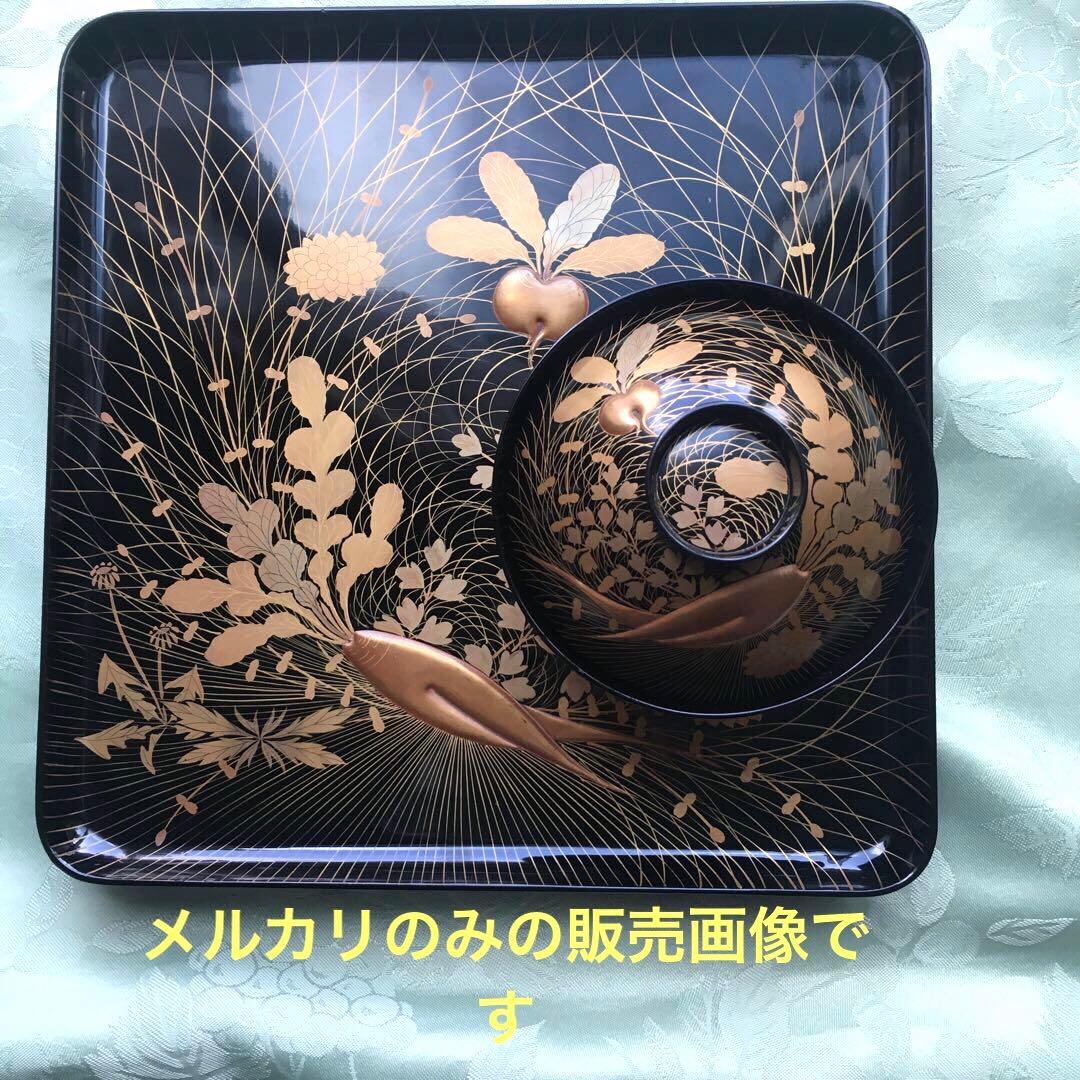 逸品　極上春の七草蒔絵　四方脚付膳　蓋付碗セット　B