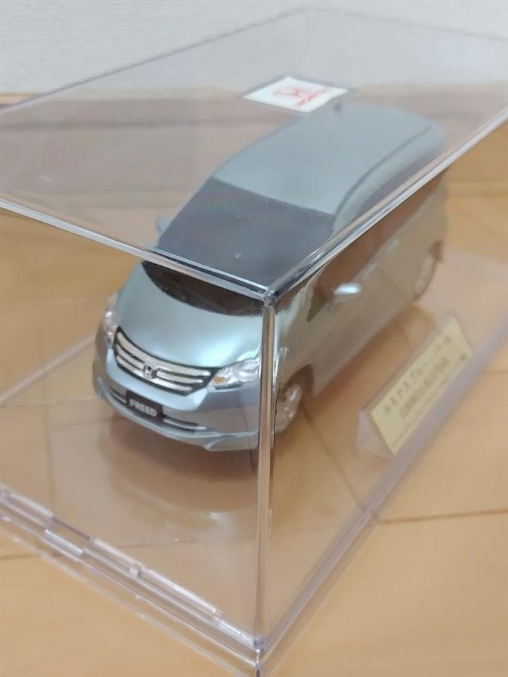 【美品・送料無料】ホンダ フリード ＦＲＥＥＤ　ディスプレー用スケールモデル