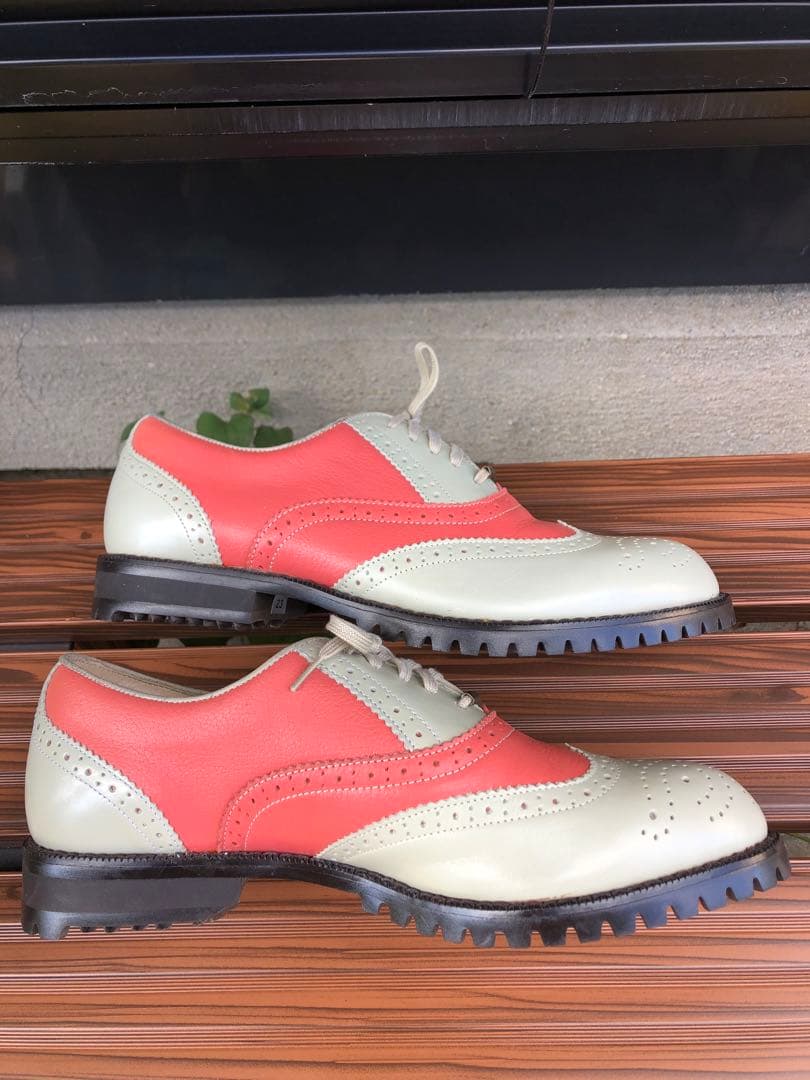 195 新品未使用パーリーゲイツゴルフシューズ23.0cmスパイクレス