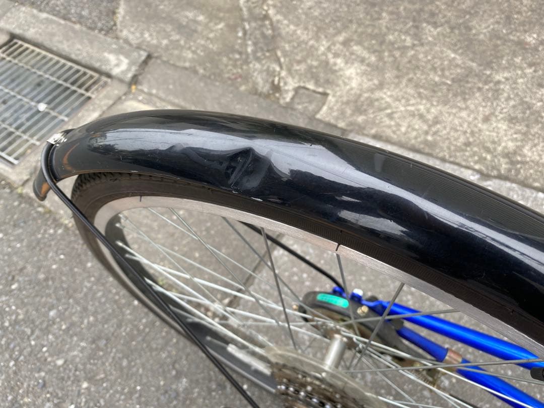 子供用自転車 クロスバイク 24インチ　オートライト　鍵付き 【直接受渡し限定】