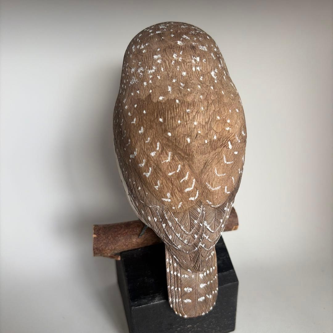 スズメフクロウ　木彫りの野鳥　 野鳥彫刻　バードカービング
