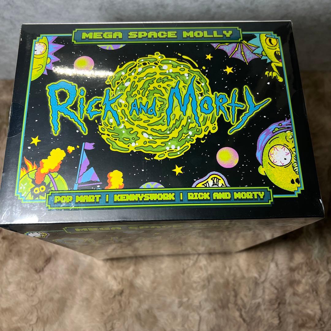クリスマス MEGA SPACE MOLLY400%Rick and Morty