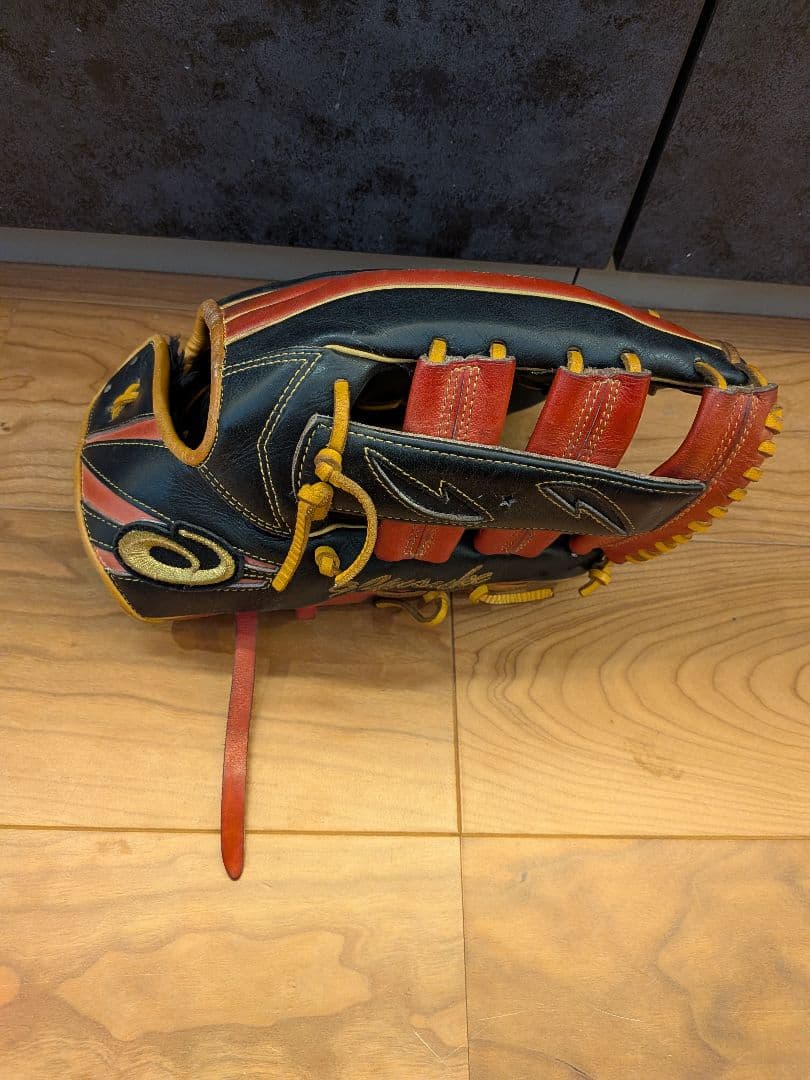 野球 アシックス ASICS 軟式外野用グローブ（鈴木誠也モデル）