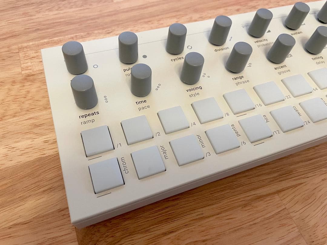 美品 Torso t-1 white モジュラー シーケンサー