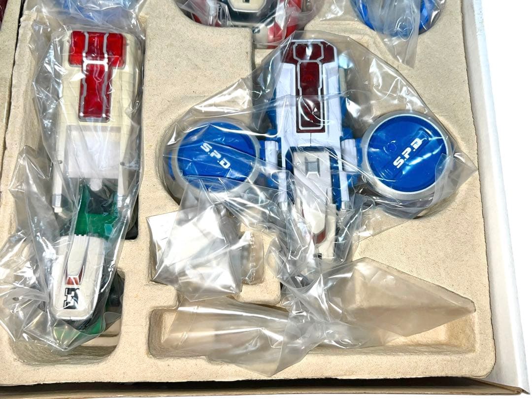 稀少品　DX超特捜合体 スーパーデカレンジャーロボ 特捜戦隊デカレンジャー