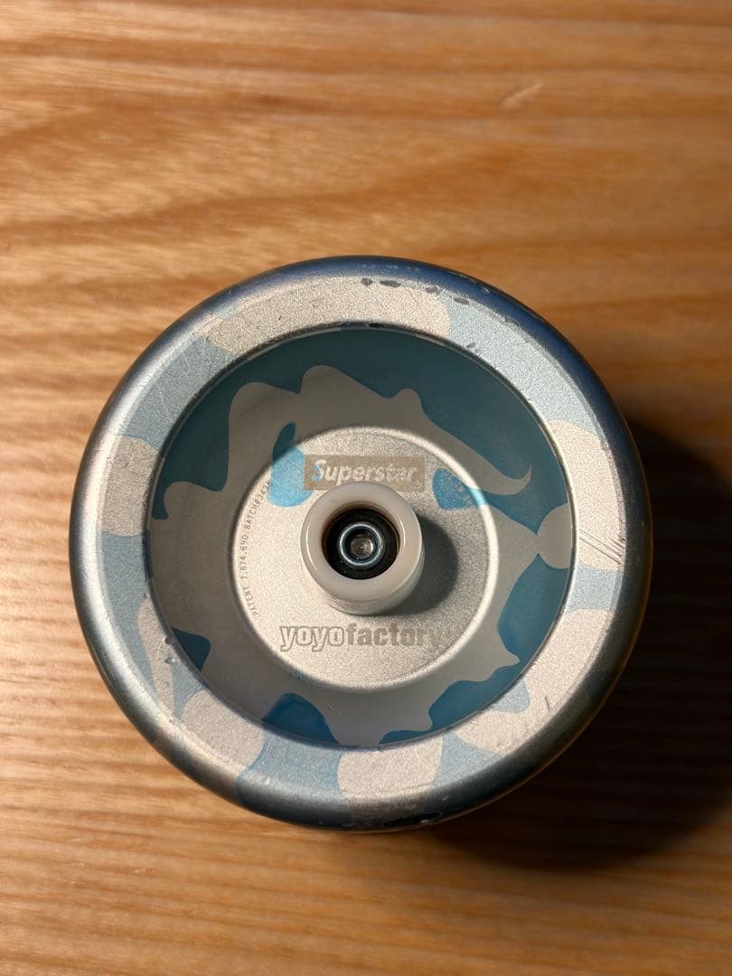 ヨーヨーファクトリー　スーパースター　水色　シルバー　スプラッシュ　ハブ