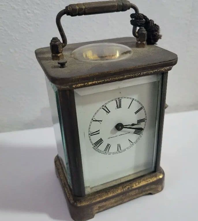 アンティーク時計　キャリッジクロックアメリカ製　　レトロ枕時計