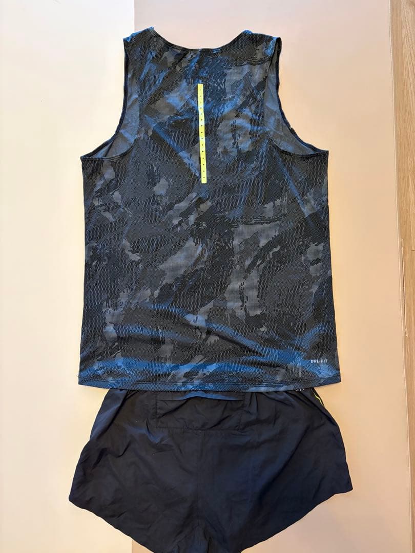 Nike DRI-FIT カモ柄　ランシャツsランパンm