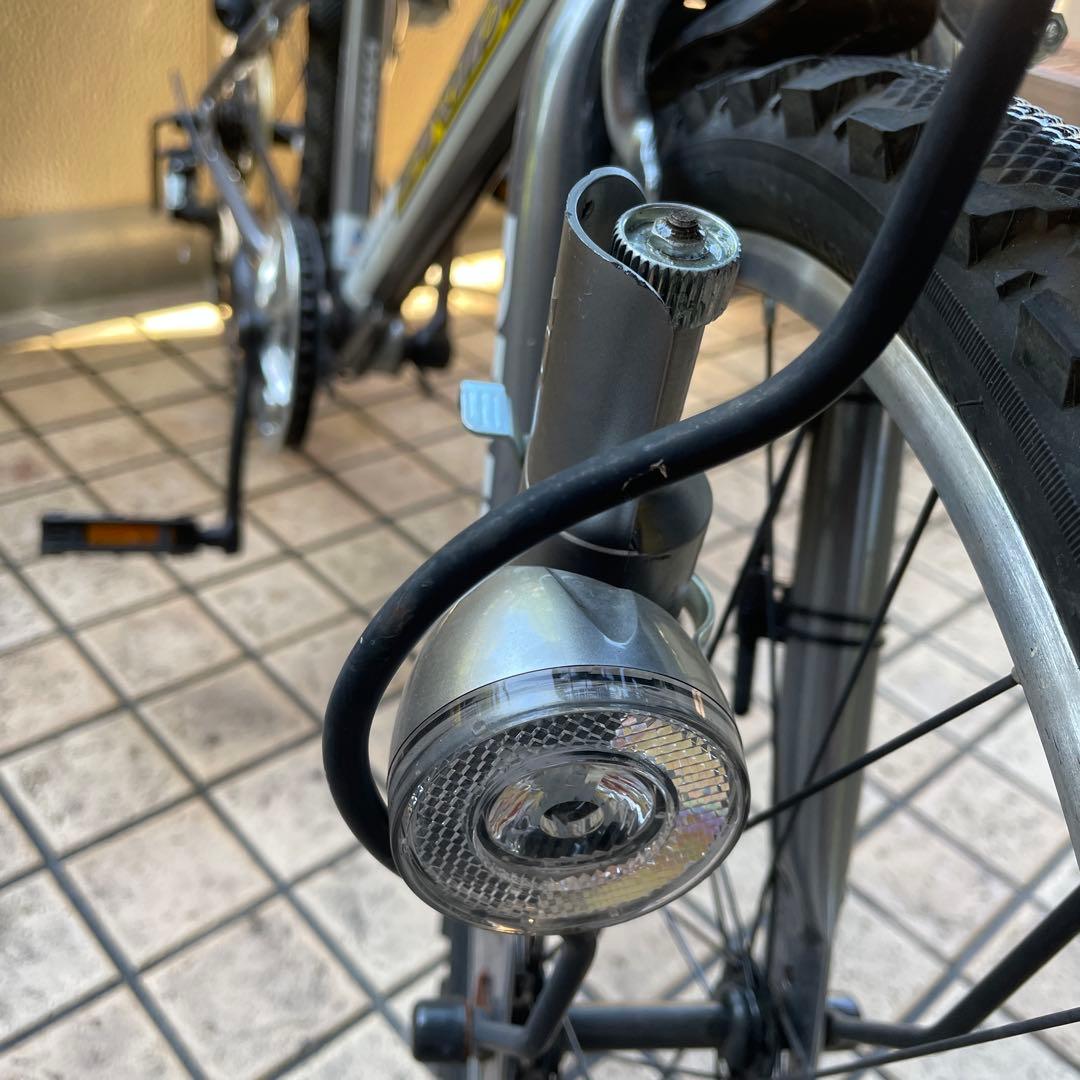 小学生3年生以上　キッズ用自転車 ブラックシルバー 6速ギア付　手渡希望