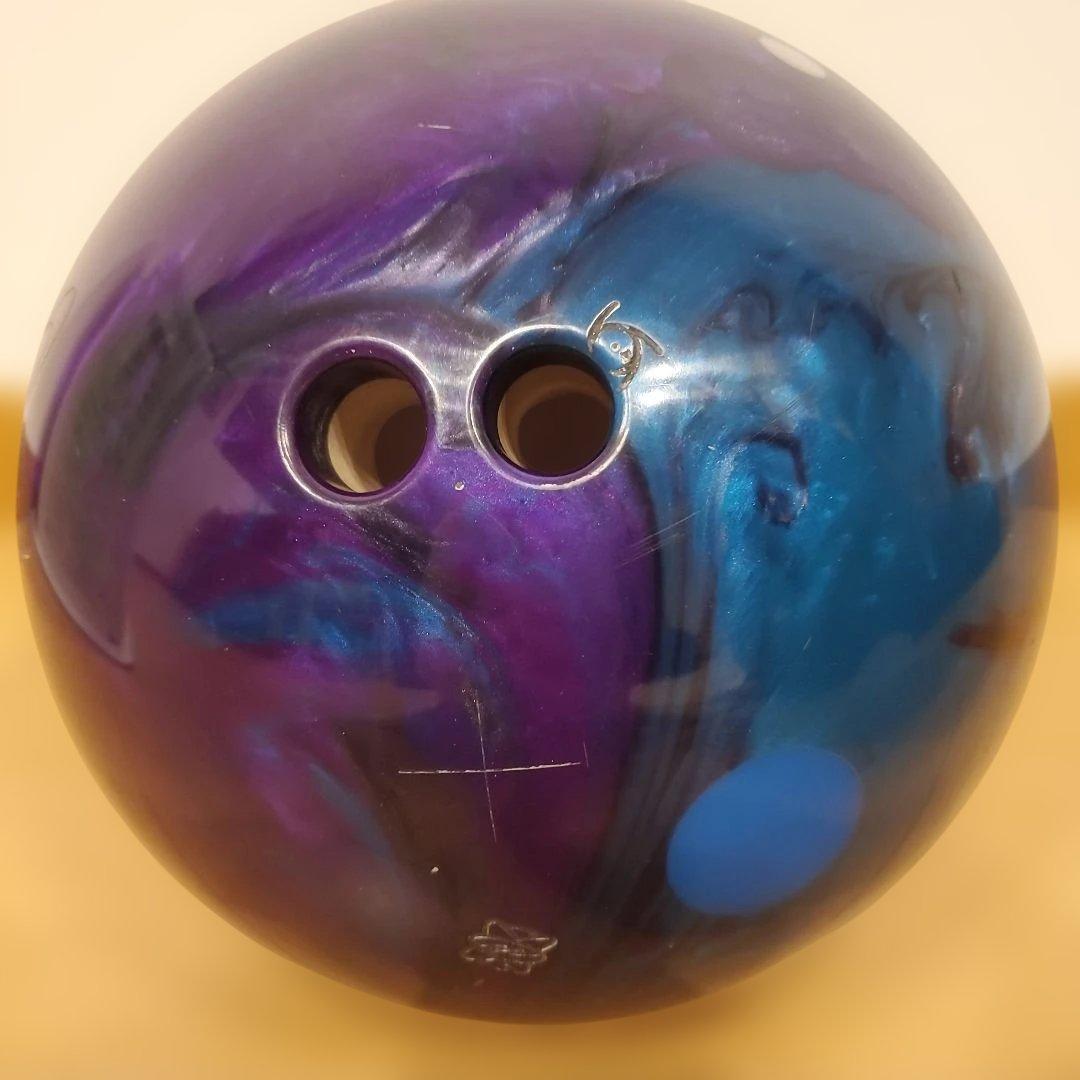 ASTRO PHYSIX ボウリングボール15ポンド