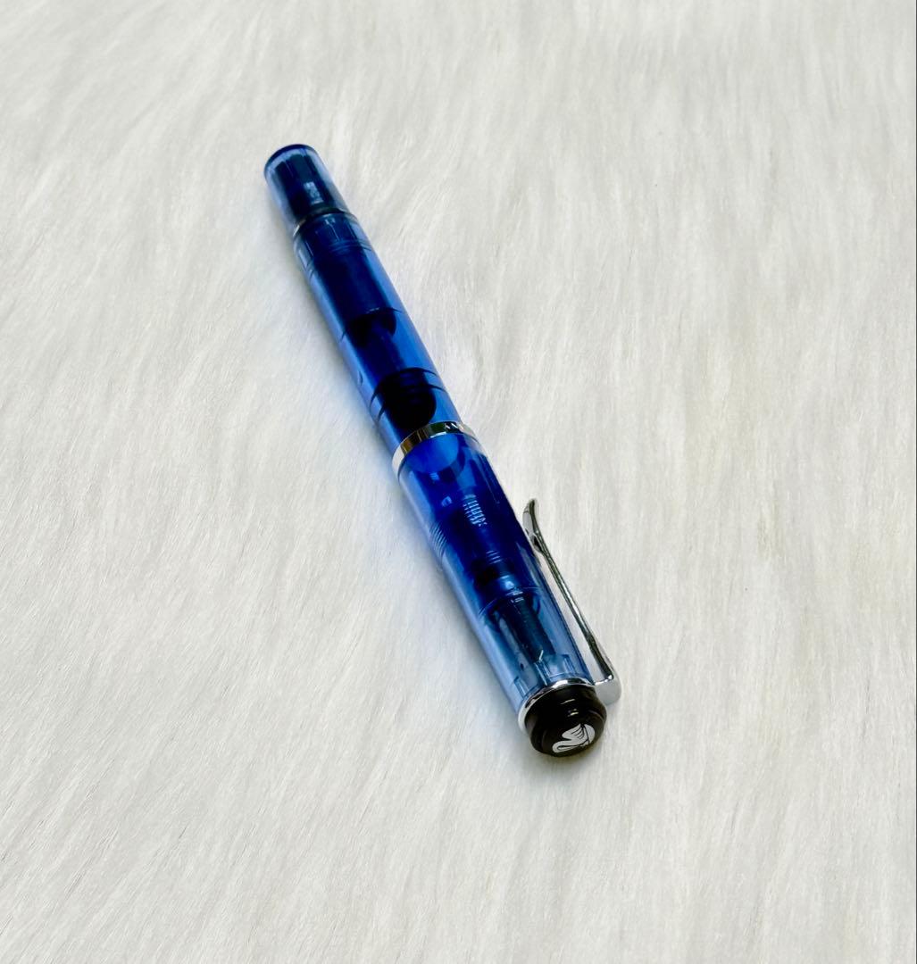 Pelikan ペリカン