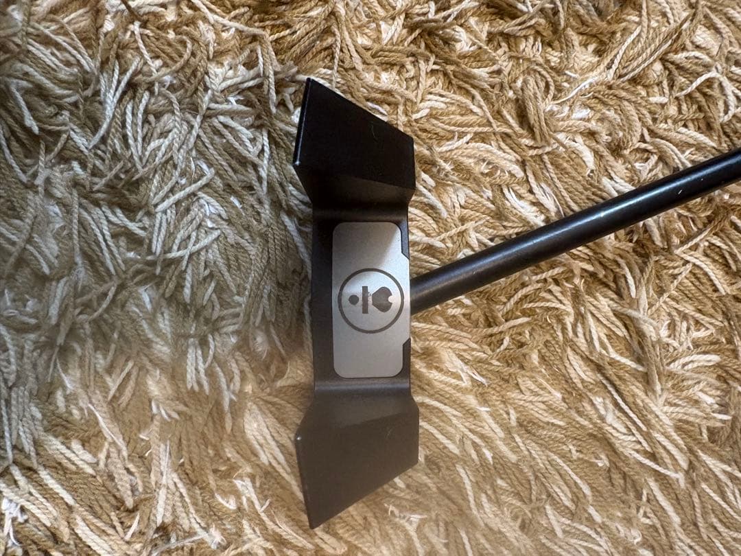 LAB.GOLF マレット型パター ブラックヘッドカバー付き