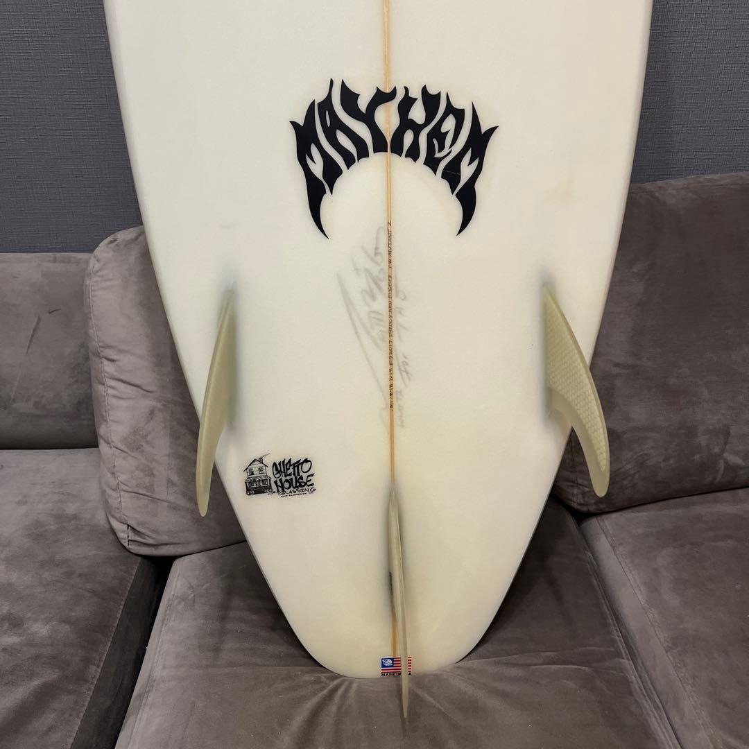 LOST タジバロウ使用ボード