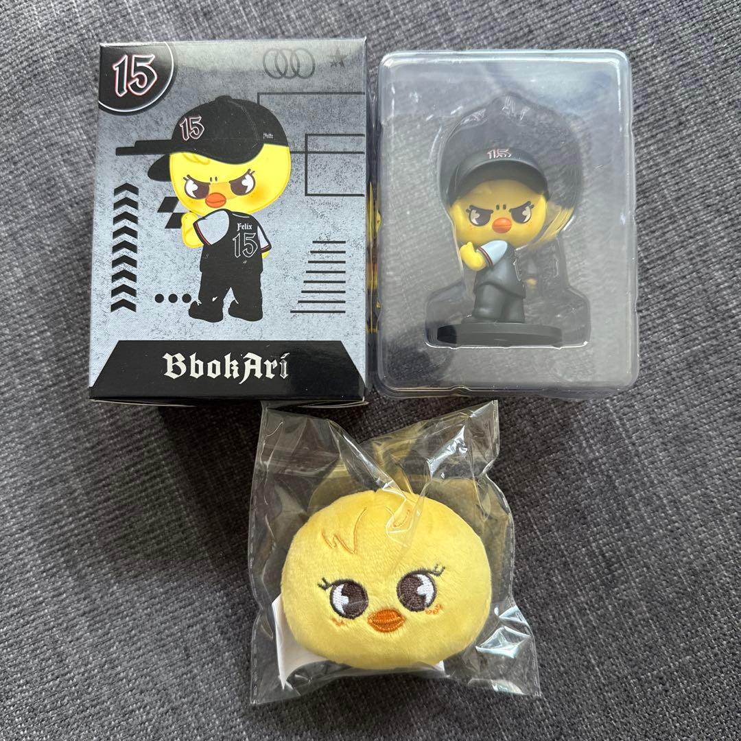 Stray Kids スキズ　フィリックス　フィギュア＆マグネット