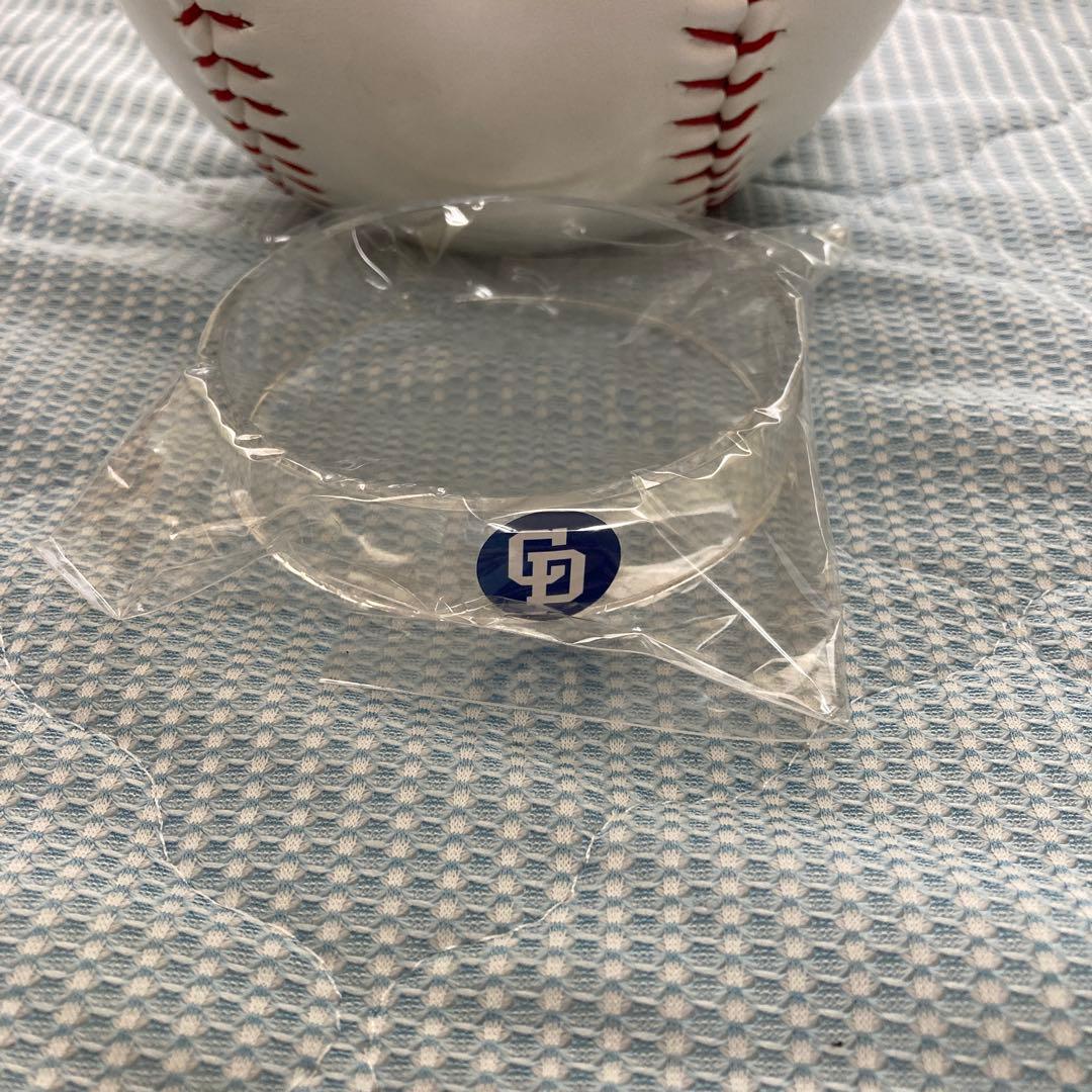 【希少】ドアラのおおきいボール　直筆サイン入り