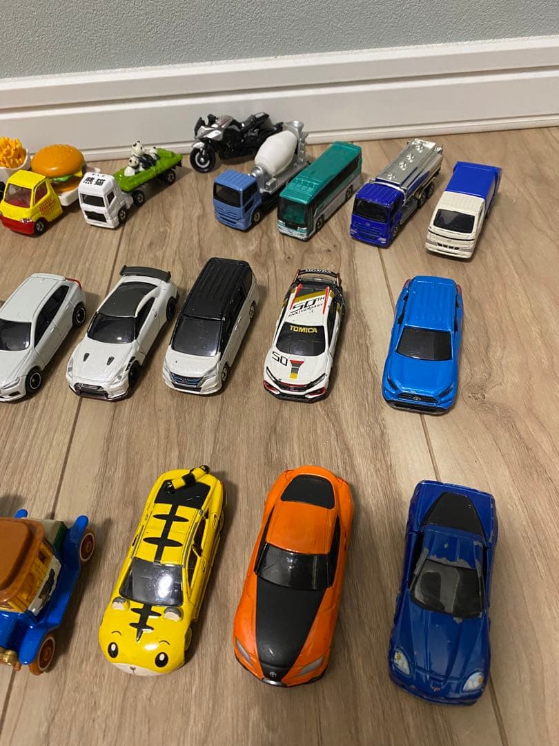 トミカ　まとめ売り