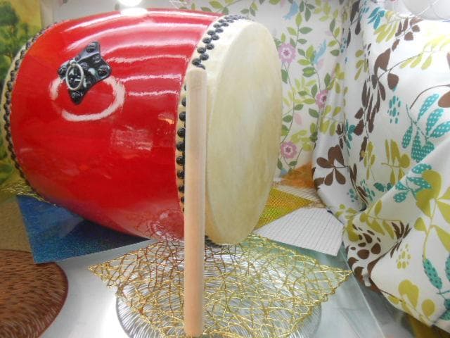 新品未使用(送料無料)28.980円　Nエイサー大太鼓39cm撥付き　跳跳ね♪