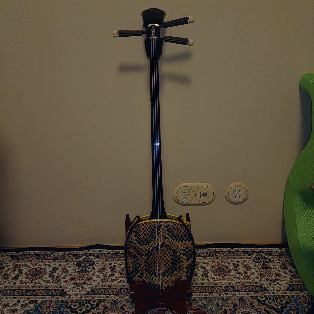 沖縄三線　真壁　扱いやすい人工皮貼り