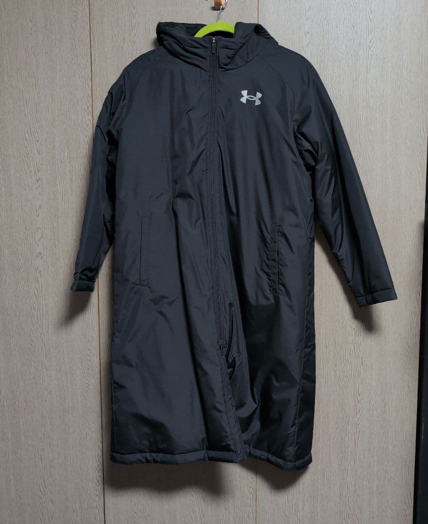 アンダーアーマー　ベンチコート　160　YXL