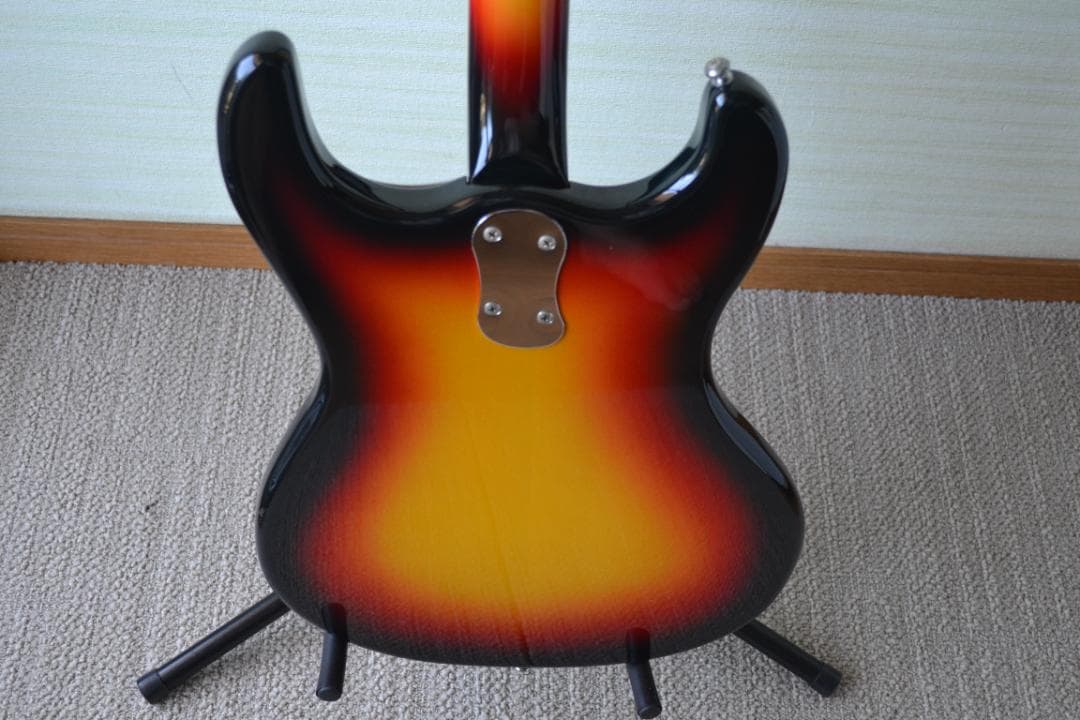 Mosrite モズライト 黒雲 エレキギターベンチャーズモデル値下げ