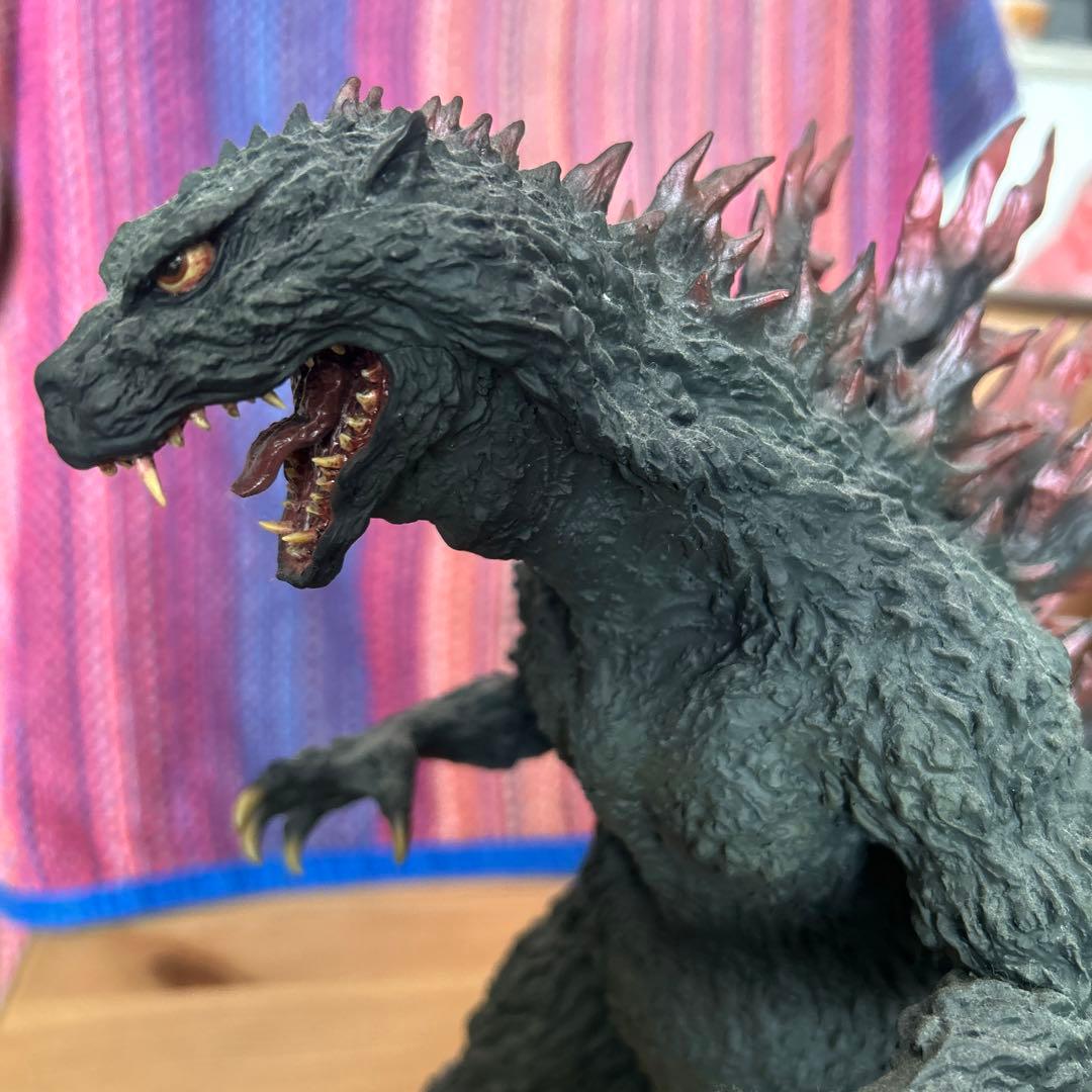 リアルマスターコレクション ゴジラ2000 メタリックレッドver.