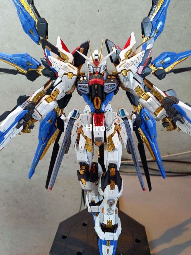 MGEX　ストライクフリーダム ガンダム　完成品　シード デスティニー　ガンプラ