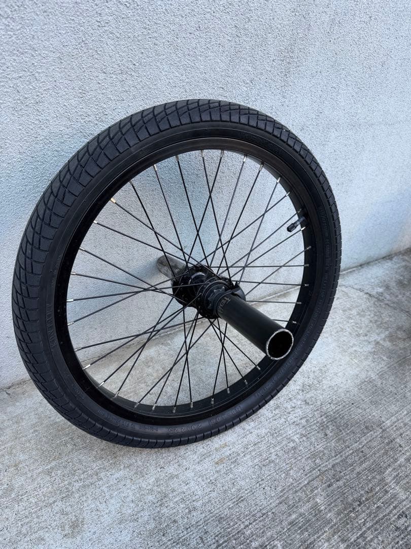 お得！ BMX用ホイール タイヤ&ペグ&ハブガード付き