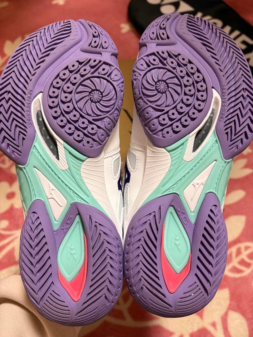 バドミントンシューズ　ウエーブクローEL ホワイト×パープル　24.0