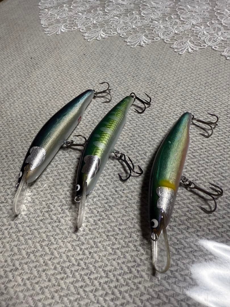 【廃盤、人気サクラマスルアー】アルボル、鬼鱒まとめ売り　新品有り